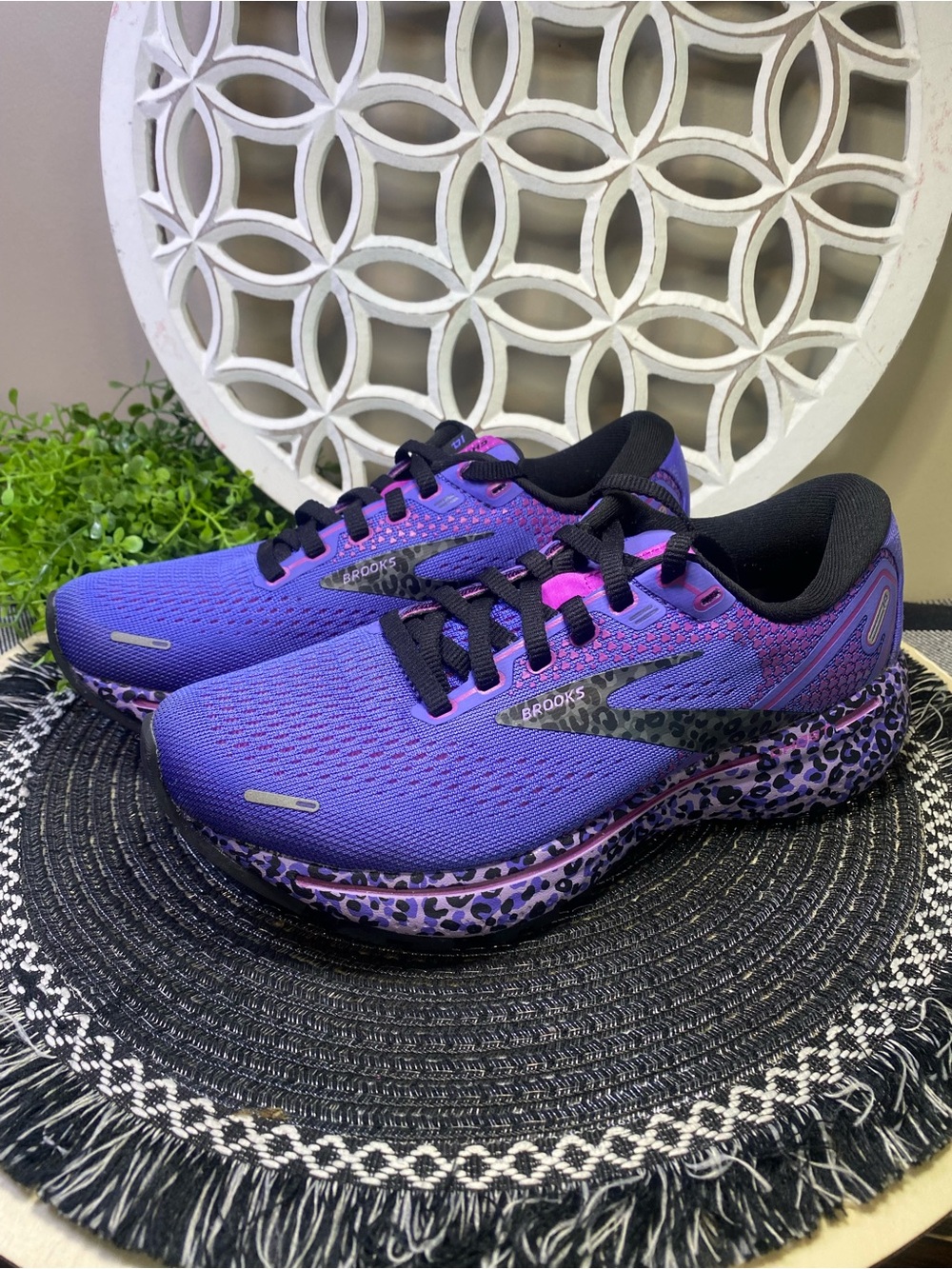 Like New Brooks 14 Women's Purple Leopard-Accent Running Shoes
